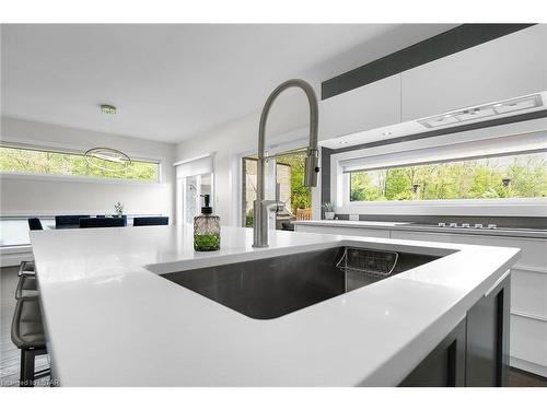 28-41 Earlscourt Terrace, Kilworth, ON - Indoor Photo Showing Kitchen