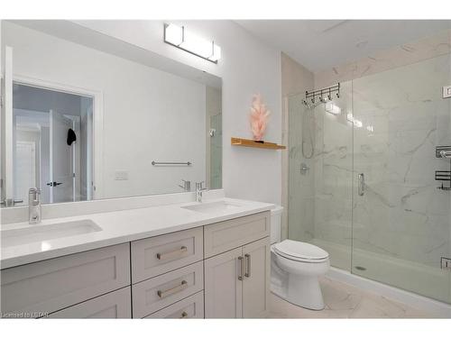 307-480 Callaway Road Road, London, ON - Indoor Photo Showing Bathroom