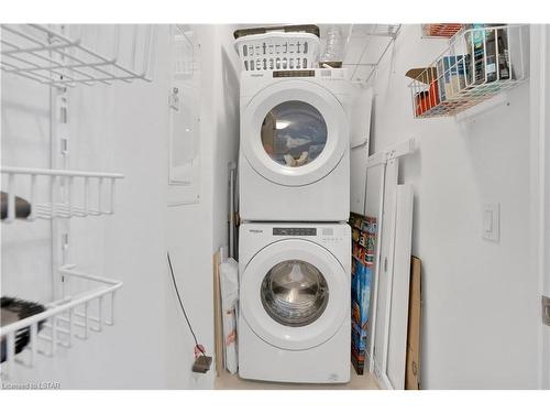 307-480 Callaway Road Road, London, ON - Indoor Photo Showing Laundry Room