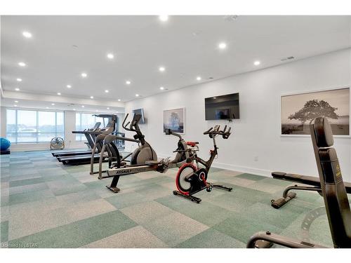 307-480 Callaway Road Road, London, ON - Indoor Photo Showing Gym Room