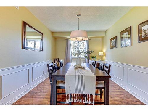 39 Sweetbriar Road, London, ON - Indoor Photo Showing Dining Room