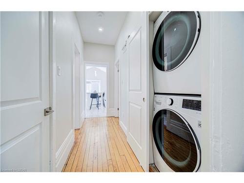 879 Hellmuth Avenue, London, ON - Indoor Photo Showing Laundry Room