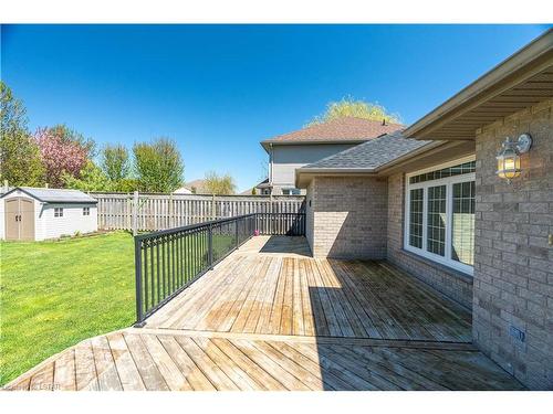 297 Thorn Drive, Strathroy, ON - Outdoor With Deck Patio Veranda With Exterior