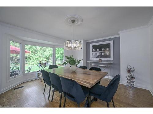 19 Scarlett Avenue, London, ON - Indoor Photo Showing Dining Room