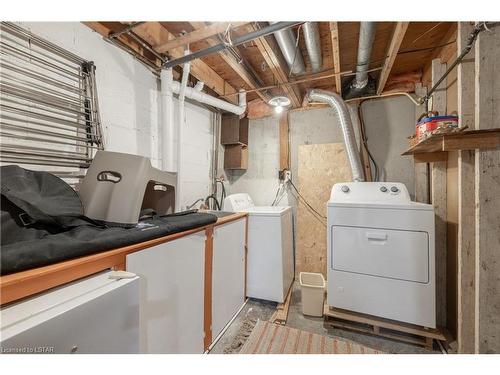 74 Joyce Street, St. Thomas, ON - Indoor Photo Showing Laundry Room