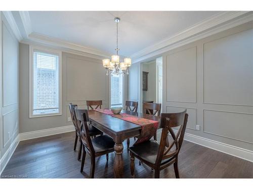 1517 Sandpiper Drive, London, ON - Indoor Photo Showing Dining Room
