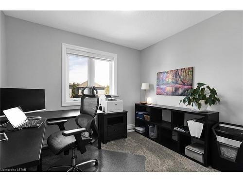 1816 Ballymote Avenue, London, ON - Indoor Photo Showing Office