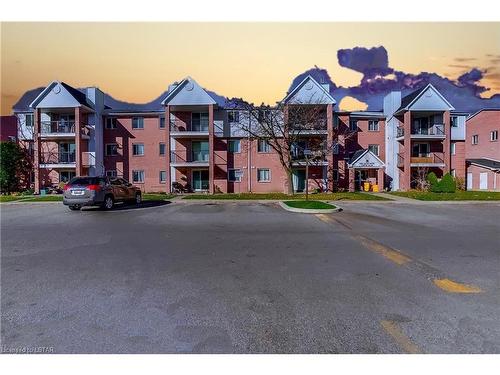 45-1096 Jalna Boulevard, London, ON - Outdoor With Balcony With Facade