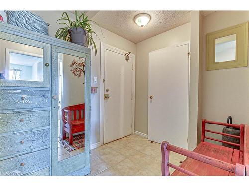 45-1096 Jalna Boulevard, London, ON - Indoor Photo Showing Other Room