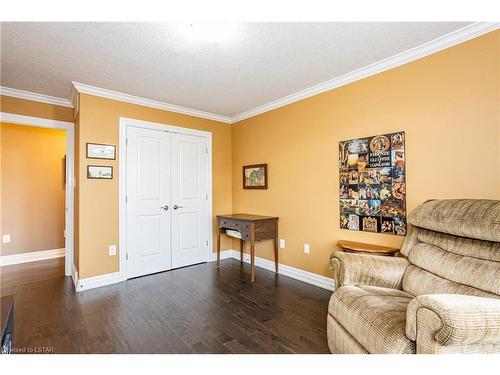 2445 Kains Road, London, ON - Indoor