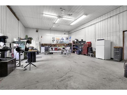 15099 Sixteen Mile Road Road, Middlesex Centre, ON - Indoor Photo Showing Garage