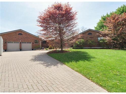 3983 Southwinds Court, London, ON - Outdoor