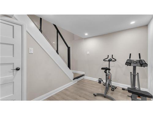 6 Aldersbrook Crescent, London, ON - Indoor Photo Showing Gym Room