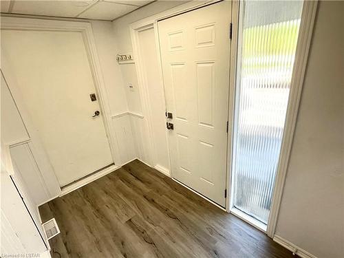 202 Wharncliffe Road S, London, ON - Indoor Photo Showing Other Room