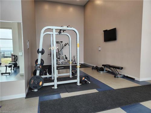 1405-505 Talbot Street, London, ON - Indoor Photo Showing Gym Room