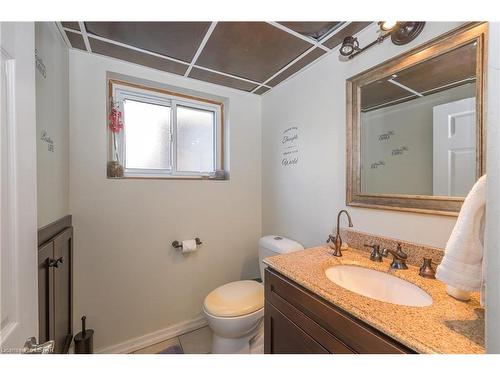 147 Wellesley Crescent, London, ON - Indoor Photo Showing Bathroom