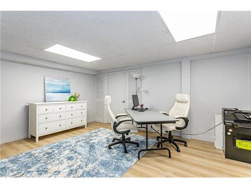 172 Wakefield Crescent, London, ON - Indoor Photo Showing Office