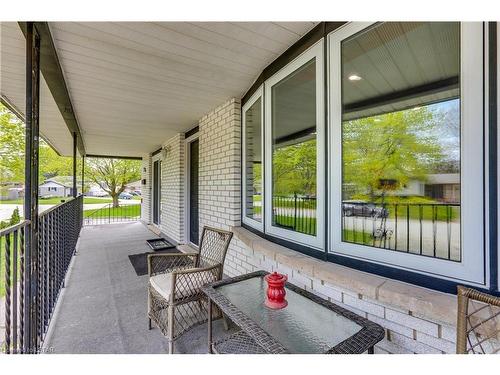 352 Helen Drive, Strathroy, ON - Outdoor With Deck Patio Veranda With Exterior