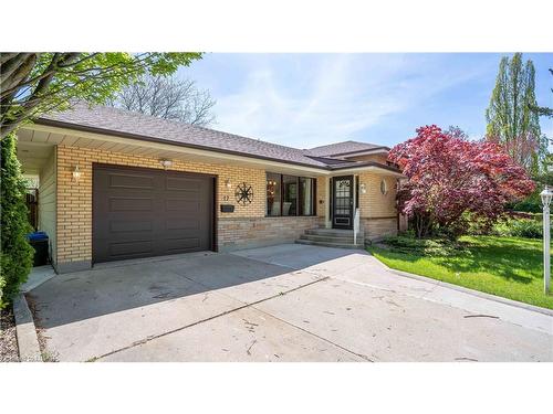 17 Silverdale Crescent, London, ON - Outdoor