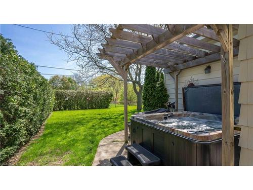 17 Silverdale Crescent, London, ON - Outdoor