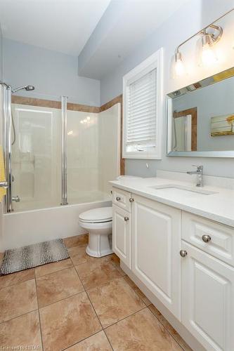 8-1 St Johns Drive, Arva, ON - Indoor Photo Showing Bathroom