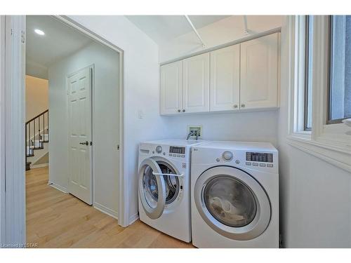 146 Napoleon Drive, London, ON - Indoor Photo Showing Laundry Room
