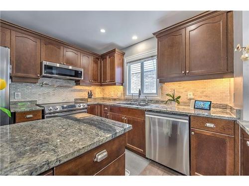 1845 Mickleborough Drive, London, ON - Indoor Photo Showing Kitchen
