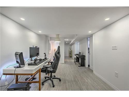 1845 Mickleborough Drive, London, ON - Indoor Photo Showing Office