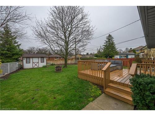 32 Frontenac Road, London, ON - Outdoor With Backyard