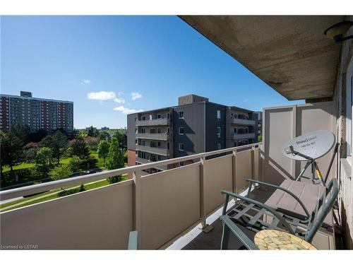 601-1104 Jalna Boulevard, London, ON - Outdoor With View With Exterior