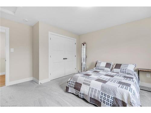1619 Upper West Avenue, London, ON - Indoor Photo Showing Bedroom