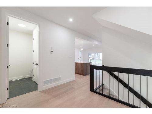 1631 Upper West Avenue, London, ON - Indoor Photo Showing Other Room