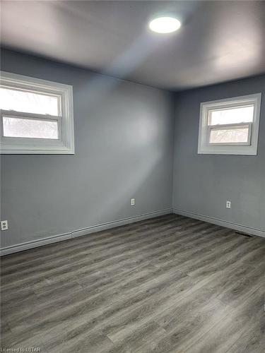 214 Emerson Avenue, London, ON - Indoor Photo Showing Other Room