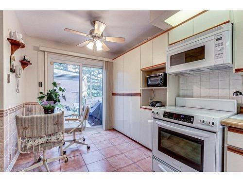 57-50 Fiddlers Green Road, London, ON - Indoor Photo Showing Kitchen