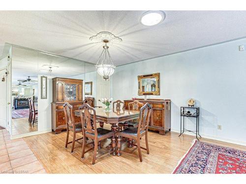57-50 Fiddlers Green Road, London, ON - Indoor Photo Showing Dining Room