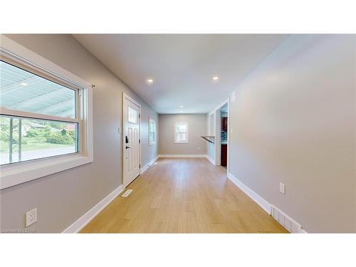 117 Mcnay Street, London, ON - Indoor Photo Showing Other Room