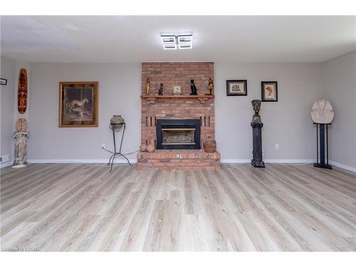 1023 Aldersbrook Road, London, ON - Indoor Photo Showing Living Room With Fireplace