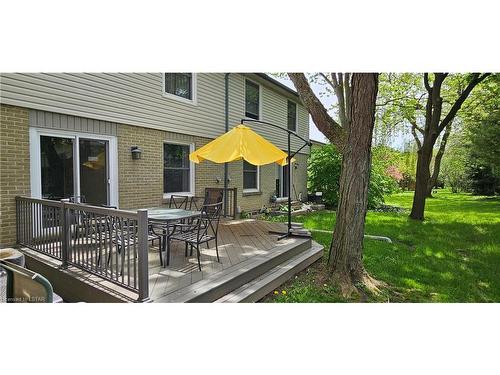 673 Woodcrest Boulevard, London, ON - Outdoor With Deck Patio Veranda With Exterior