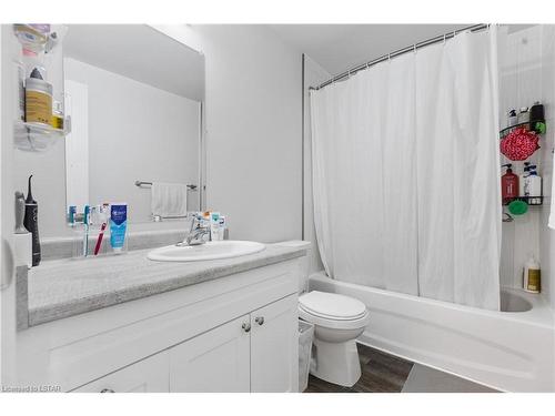 76-1600 Culver Drive, London, ON - Indoor Photo Showing Bathroom