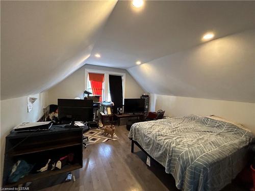 23 Opechee Street, St. Thomas, ON - Indoor Photo Showing Bedroom