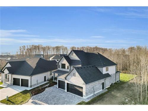 948 Eagletrace Drive, London, ON - Outdoor