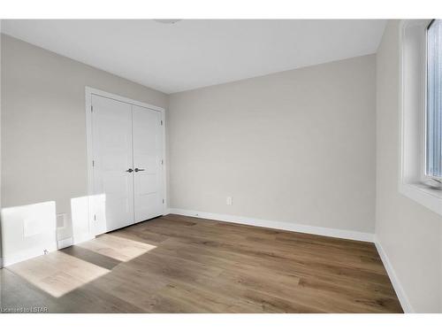 6893 Royal Magnolia Avenue, London, ON - Indoor Photo Showing Other Room