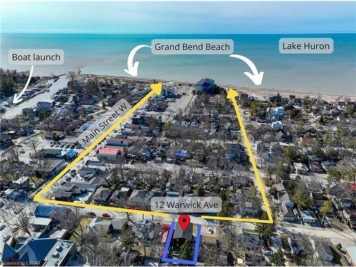 12 Warwick Avenue, Grand Bend, ON -  With View