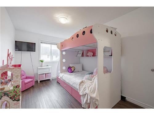 858 Silverfox Crescent, London, ON - Indoor Photo Showing Bedroom