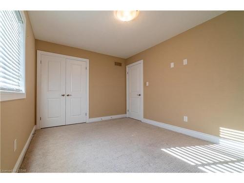 2087 Cherrywood Trail, London, ON - Indoor Photo Showing Other Room