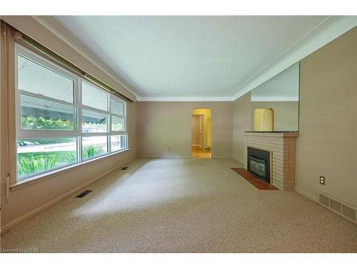 391 Lynden Crescent, London, ON - Indoor Photo Showing Other Room With Fireplace