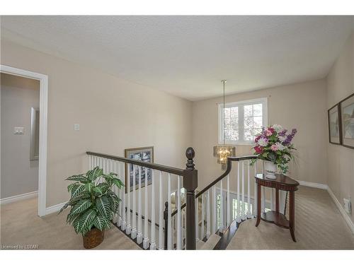 3947 Stacey Crescent, London, ON - Indoor Photo Showing Other Room