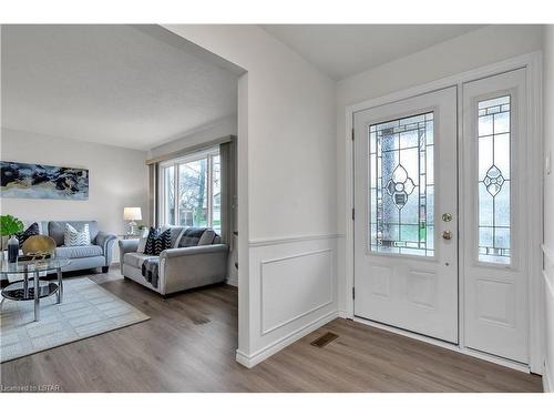 53 Archer Crescent, London, ON - Indoor Photo Showing Other Room