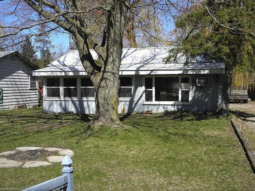 6342 London Road, Kettle Point, ON - Outdoor