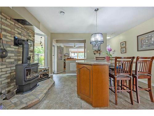 316 Culver Place, London, ON - Indoor With Fireplace